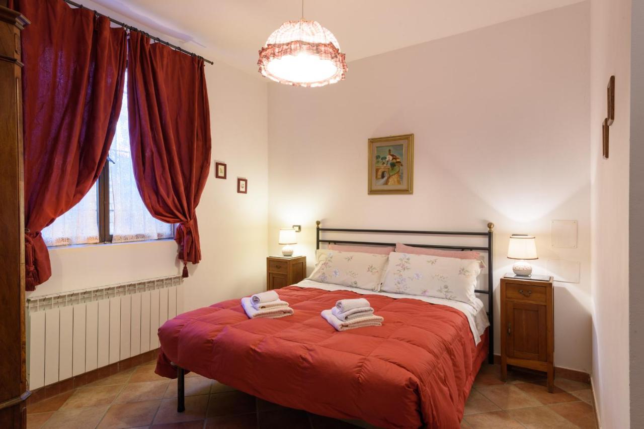 Agriturismo "Crocino In Chianti" Гайоле-ин-Кьянти Экстерьер фото