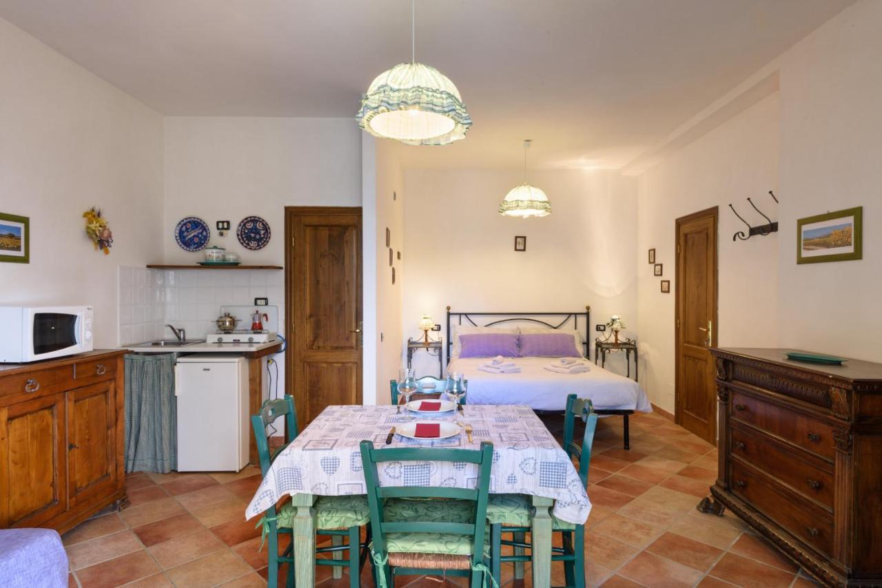 Agriturismo "Crocino In Chianti" Гайоле-ин-Кьянти Экстерьер фото